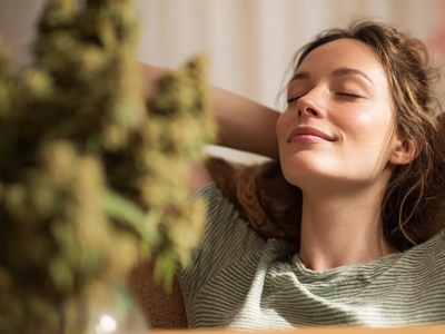 Le CBD contre la mal de tête : peut-il vous aider à soulager la migraine ?