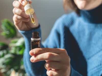 CBD et anxiété : Quels produits choisir et comment trouver le bon dosage ?